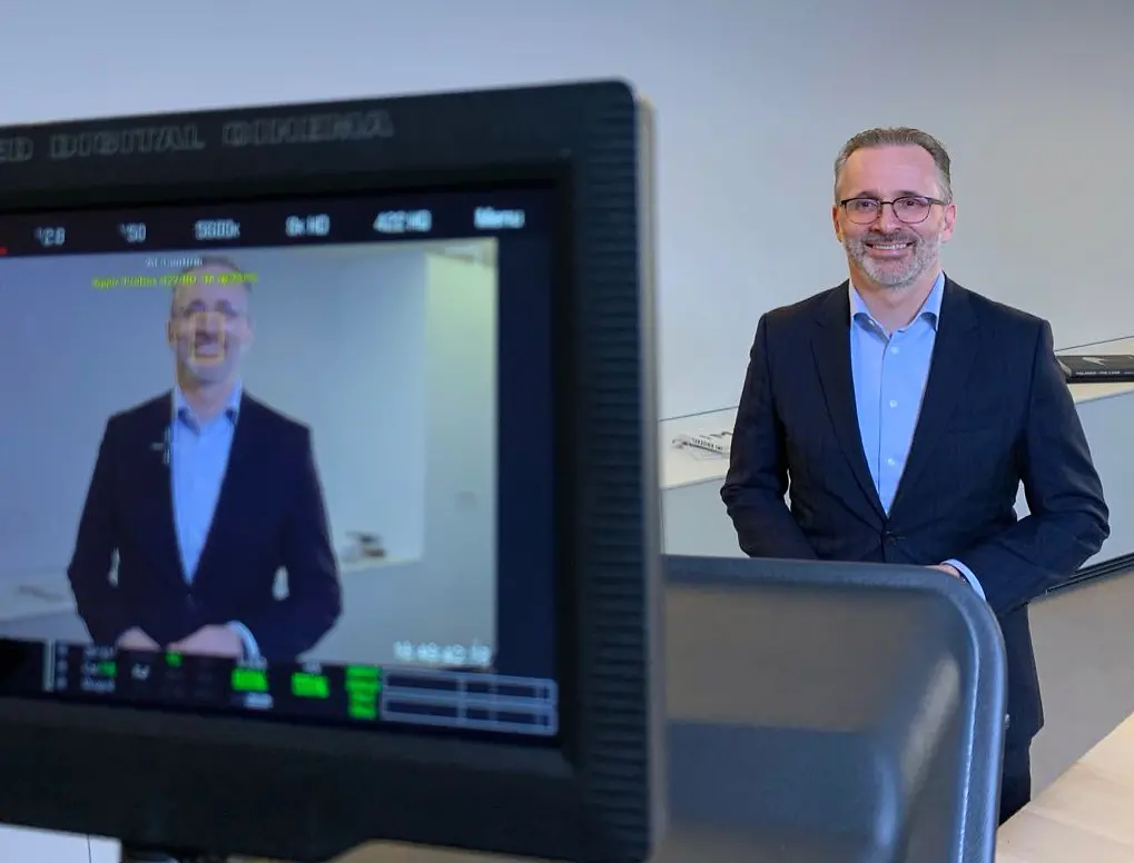 Henkel CEO Carsten Knobel explains the measures of the company’s global solidarity program in a video statement.