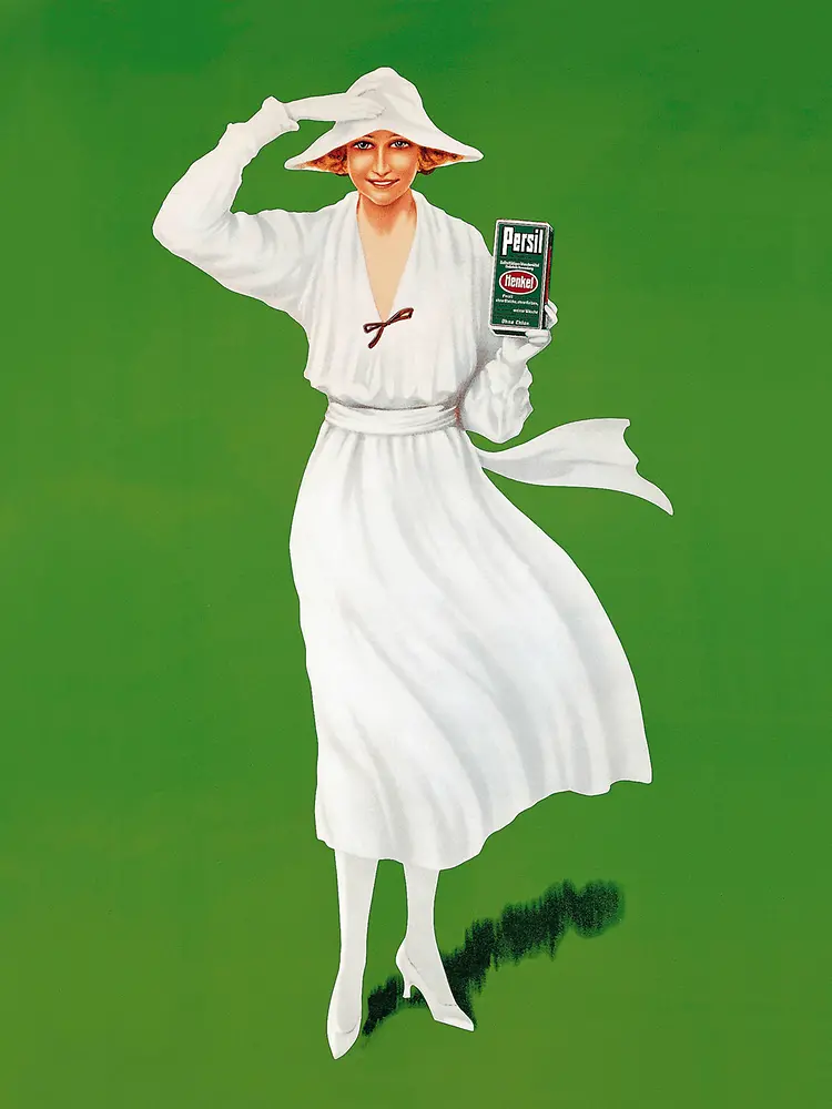 1922: An advertising icon is born – the White Lady.